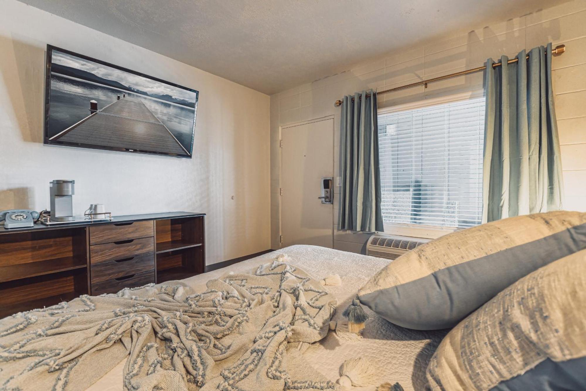 Bel Aire Motel ミズーラ エクステリア 写真